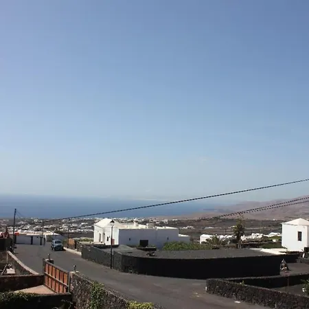 布卢姆小屋公寓 公寓 La Asomada (Lanzarote)